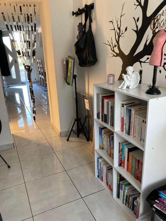 Angelina Bed & Breakfast Chabris Bagian luar foto