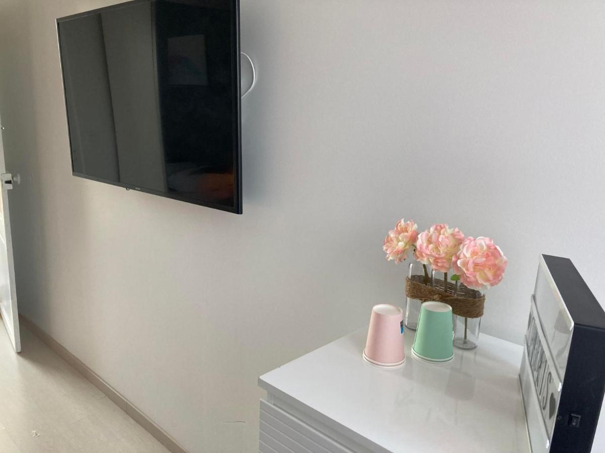 Angelina Bed & Breakfast Chabris Bagian luar foto